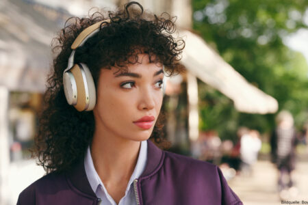 Bowers-Wilkins-Px8-Premium-Wireless-Kopfhoerer-01