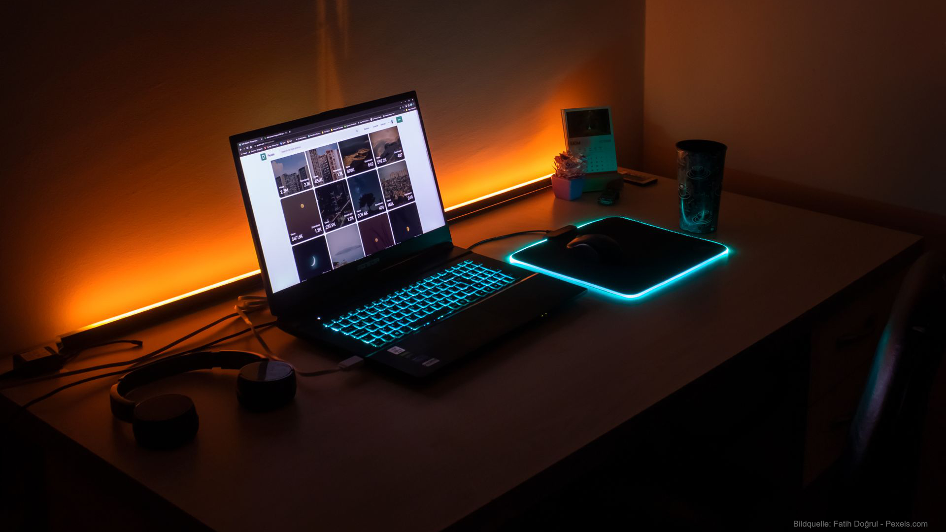 Mauspad reinigen: So werden Stoff-, Hart- und RGB-Mauspads wieder sauber